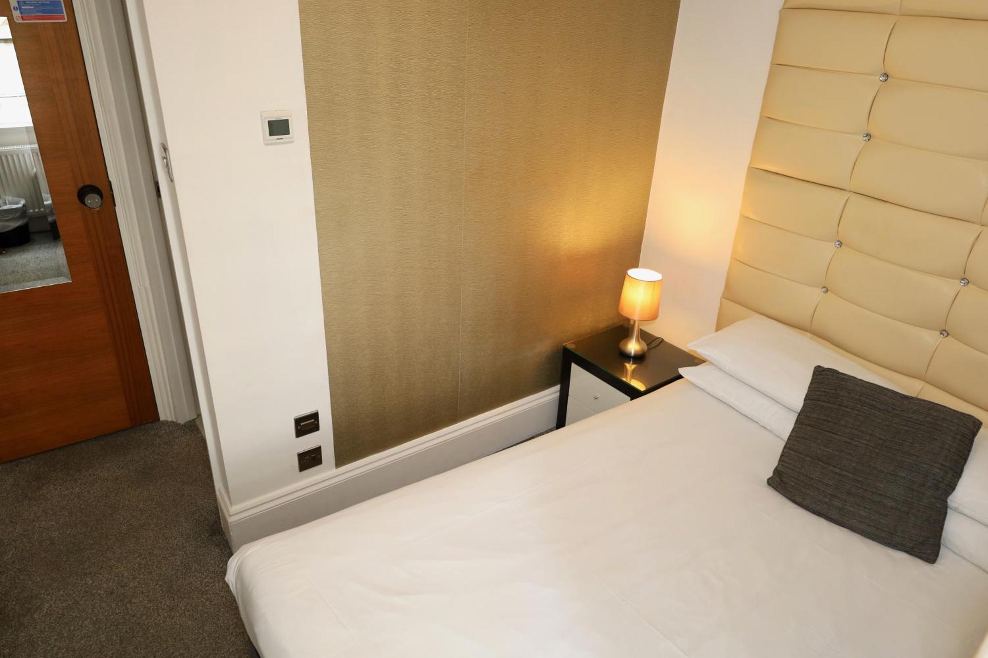 Brighton Inn Boutique Guest Accommodation Стая снимка